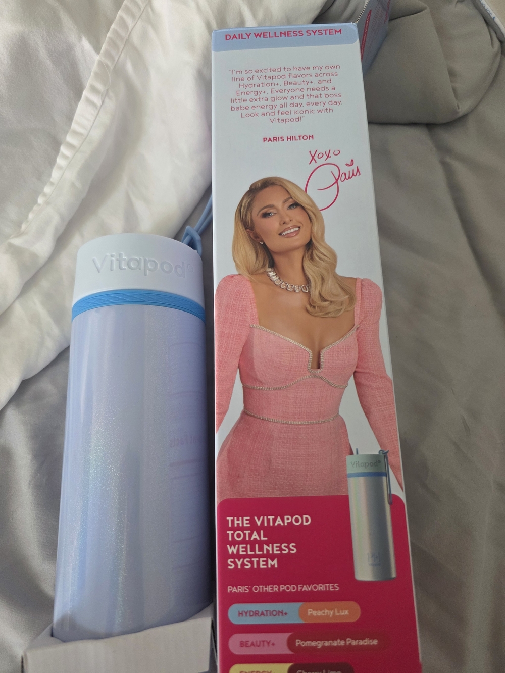 Vitapod Poolside Blue 22 Oz Water Bottle - Paris Hilton Edition